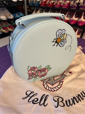 READ description NWT Hell Bunny Bee Purse